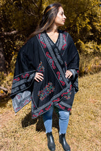 Load image into Gallery viewer, Dey Cape with Pocket