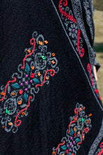 Load image into Gallery viewer, Dey Cape with Pocket