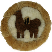 Load image into Gallery viewer, Stylish Llama Rug 18&quot; Diameter
