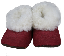 Load image into Gallery viewer, Fluffy Alpaca Fur Slippers