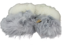 Load image into Gallery viewer, Suri Alpaca Fur Slippers