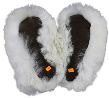 Load image into Gallery viewer, Suri Alpaca Fur Slippers