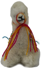 Load image into Gallery viewer, 100% Alpaca Fur Figurine