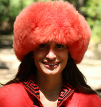 Load image into Gallery viewer, Alpaca Fur Hat