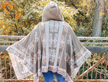 Load image into Gallery viewer, Dey Hoody Cape