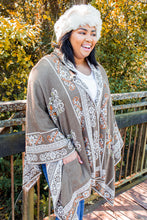 Load image into Gallery viewer, Dey Hoody Cape