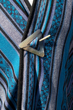 Load image into Gallery viewer, Sedona Striped Ruana
